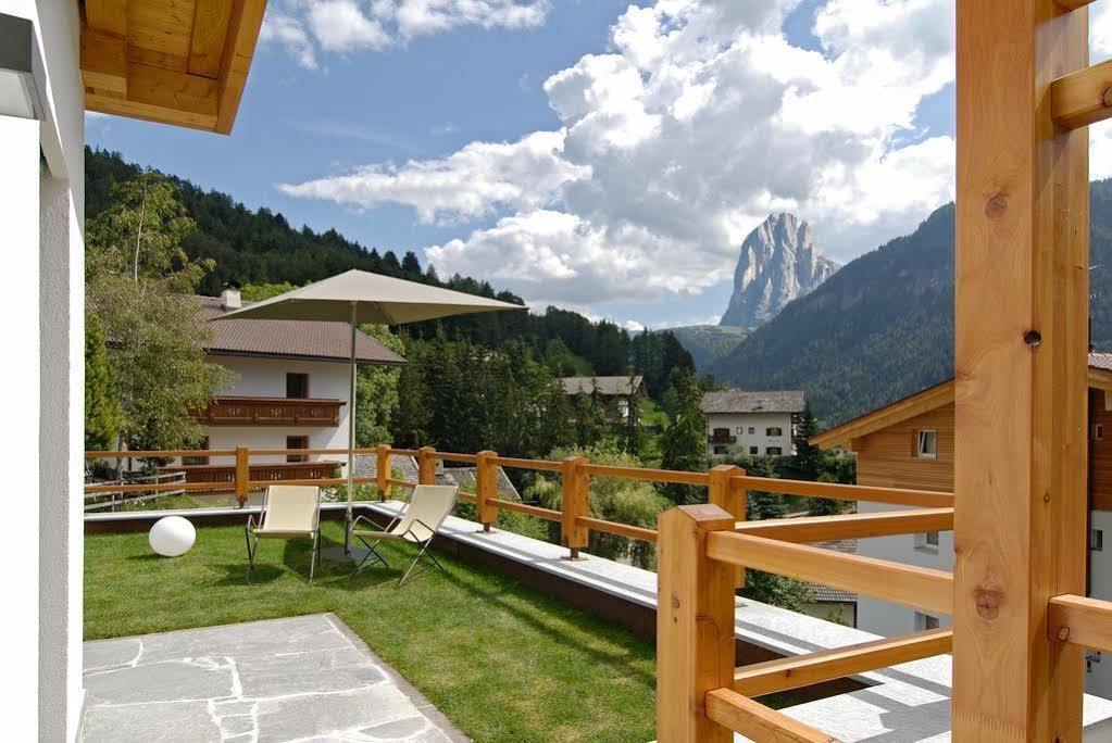 Apartments Chalet Anna St. Ulrich in Gröden Exterior foto